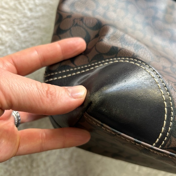 Vintage Coach leather zip tote - Picture 7 of 9